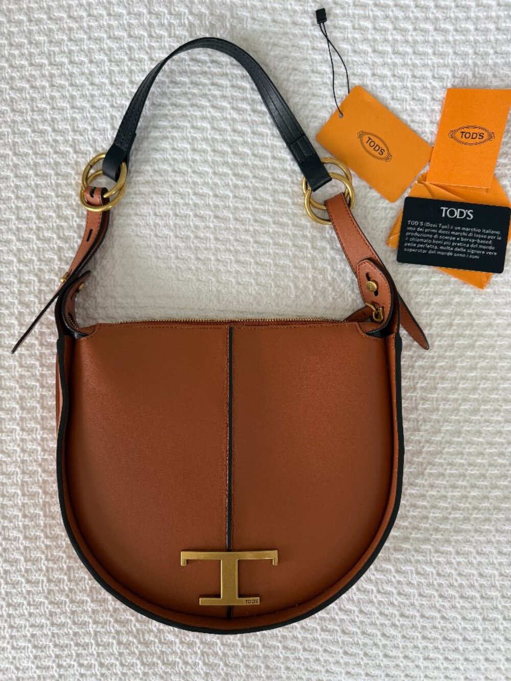 TOD'S T Timeless Brown Leather HOBO half moon Shoulder Bag EXCELLENT CONDITION